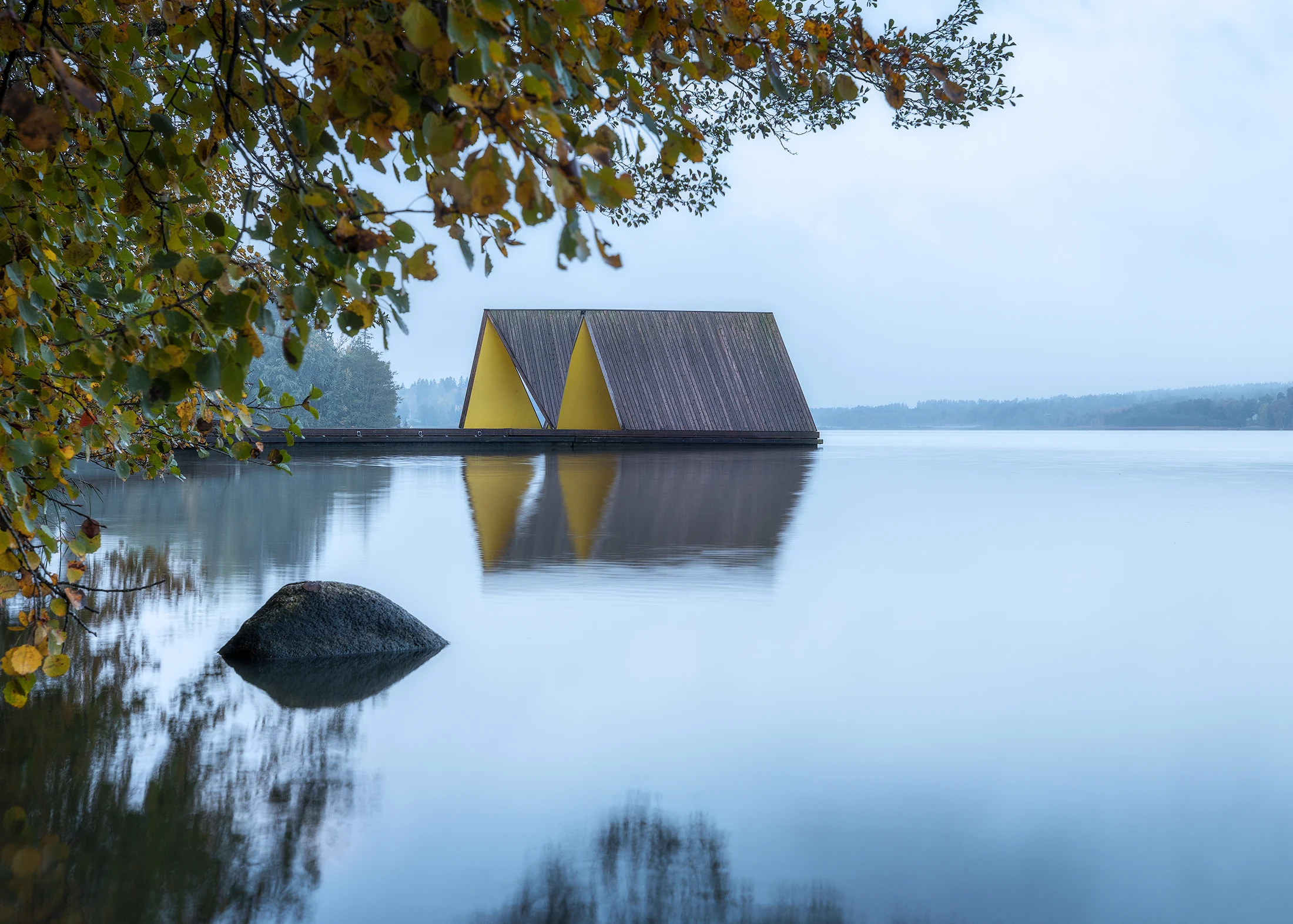 Tuusulan kelluva paviljonki. Huttunen-Lipasti Arkkitehdit. Zynopsis Visuals.